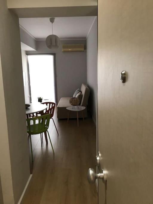 Apartamento Kyparissia Cozy Flat - 5Mins Walking From Beach Exterior foto